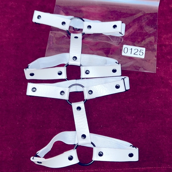 EUC White Leather Leg garters - Picture 5 of 6